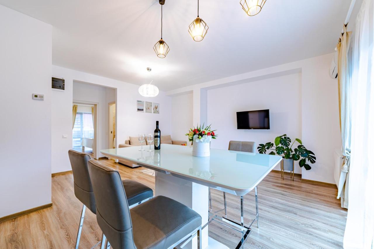Yael Luxury Apartments 2 Busteni Luaran gambar