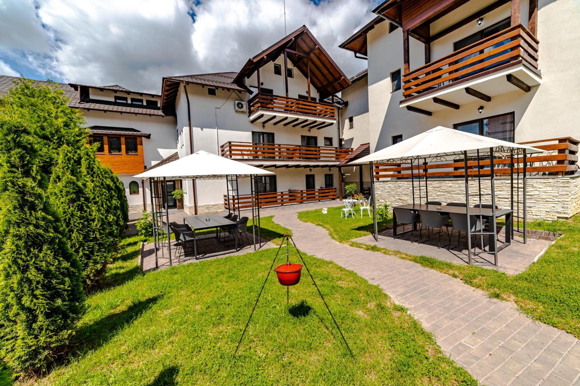 Yael Luxury Apartments 2 Busteni Luaran gambar