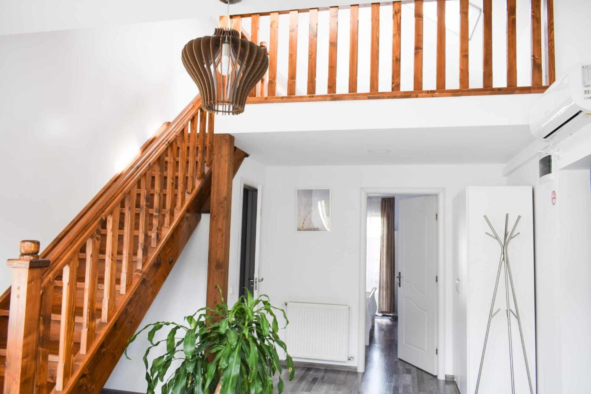 Yael Luxury Apartments 2 Busteni Luaran gambar